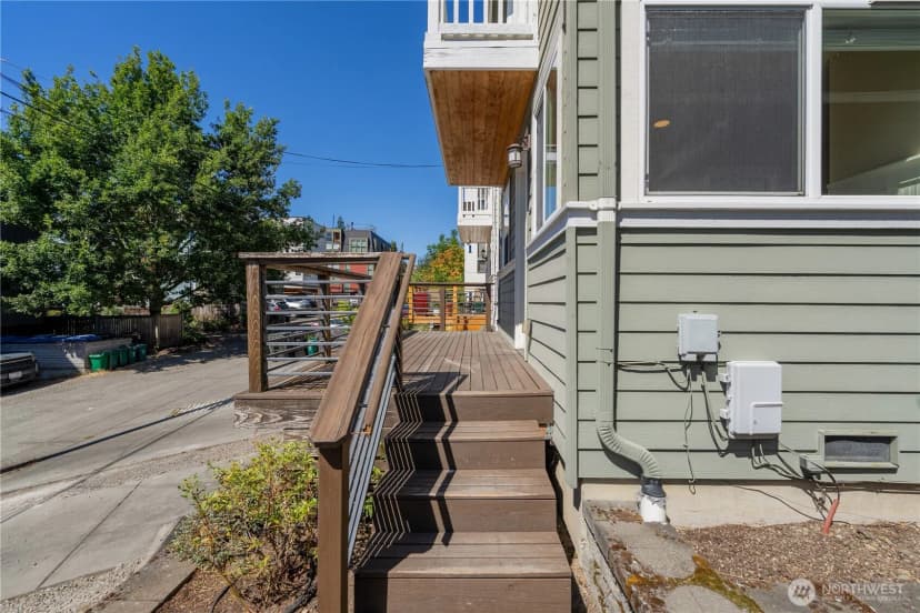 Property photo for 1125 24th Avenue S, Seattle photo 33