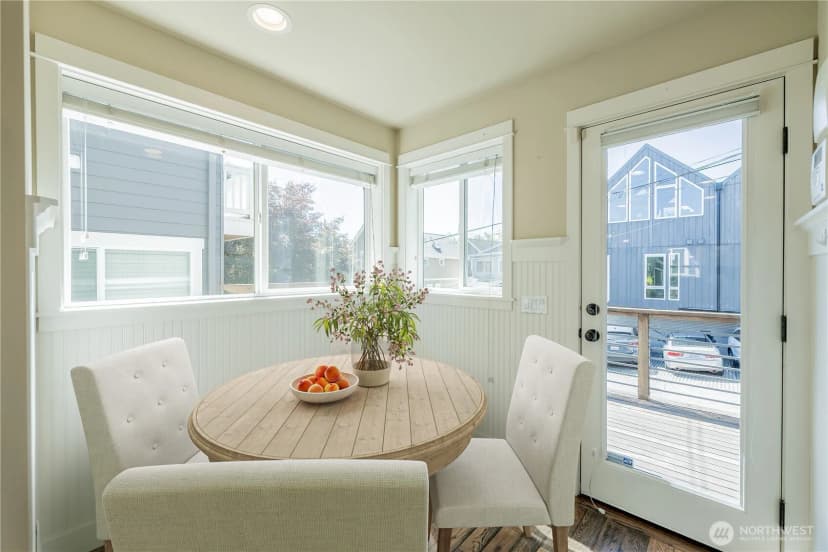 Property photo for 1125 24th Avenue S, Seattle photo 14
