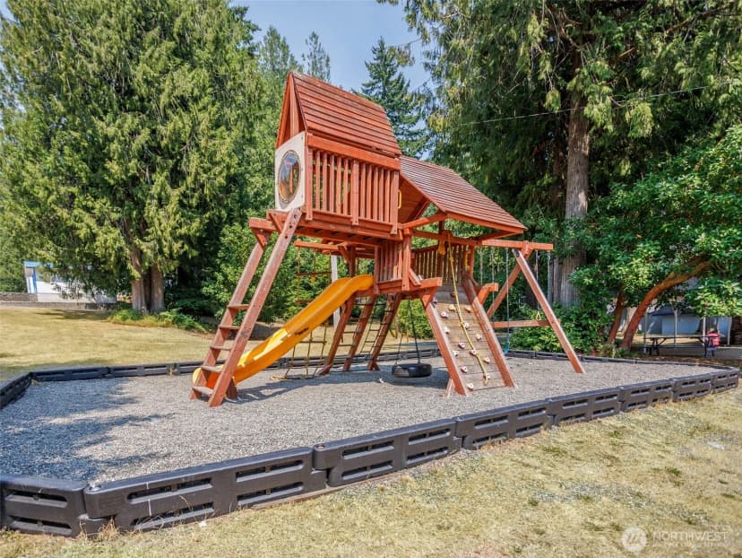 Property photo for 321 E Panorama Drive, Shelton photo 25