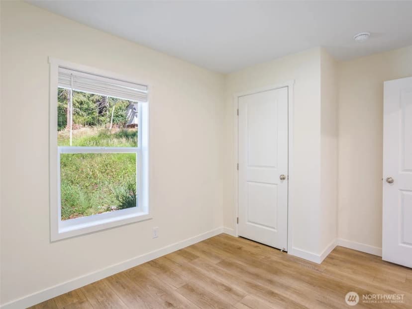 Property photo for 321 E Panorama Drive, Shelton photo 15