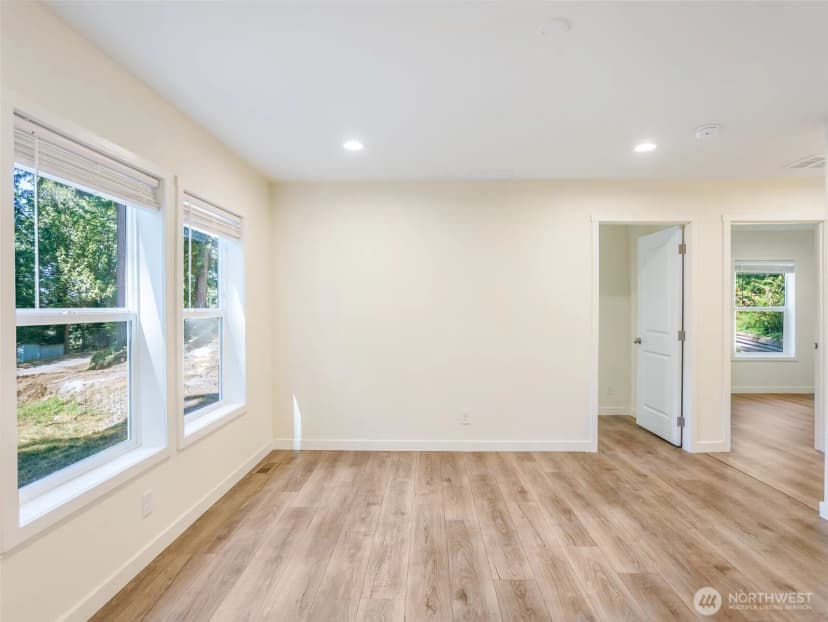Property photo for 321 E Panorama Drive, Shelton photo 13