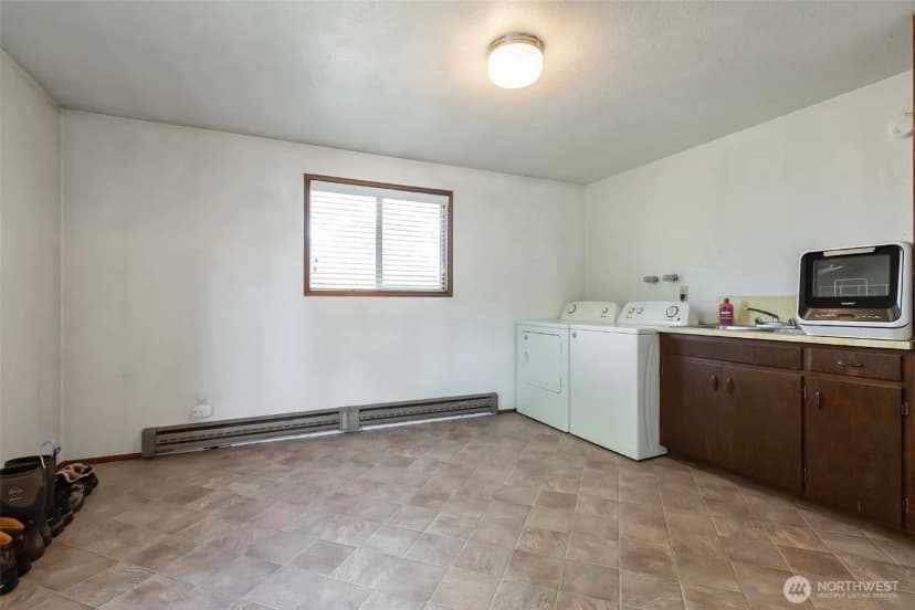 Property photo for 110 Strande Road, Ellensburg photo 26