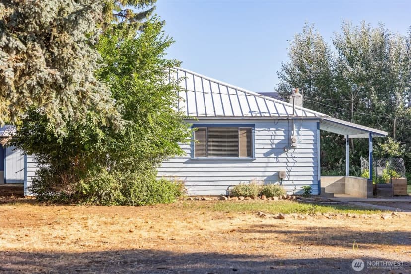 Property photo for 110 Strande Road, Ellensburg photo 3