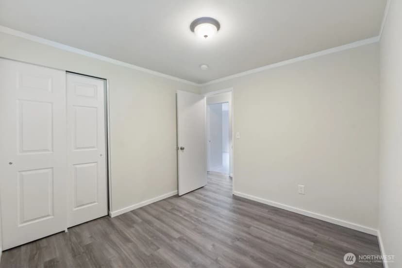 Property photo for 210 219th Place Sw, Bothell photo 17