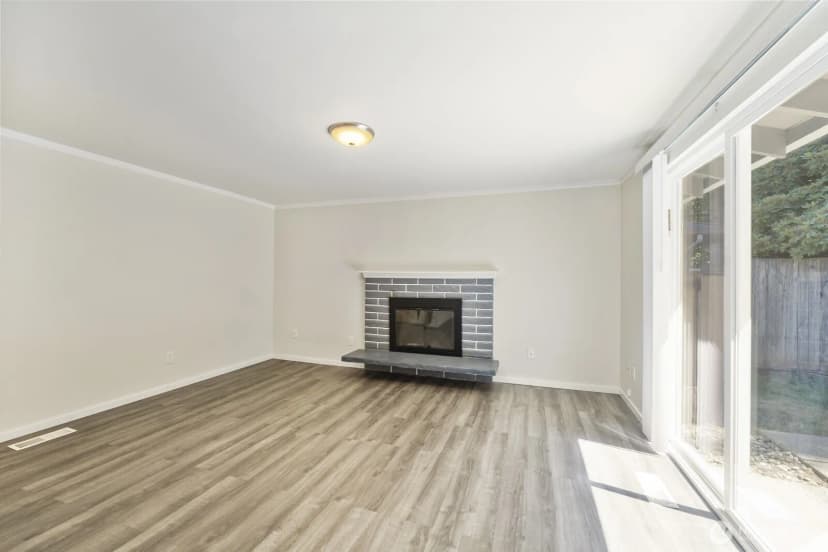 Property photo for 210 219th Place Sw, Bothell photo 10
