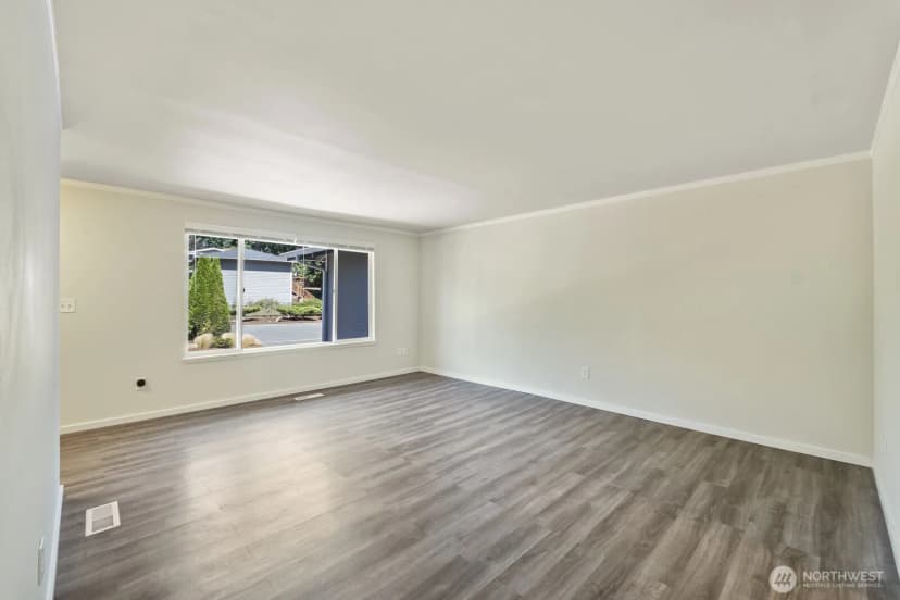 Property photo for 210 219th Place Sw, Bothell photo 7