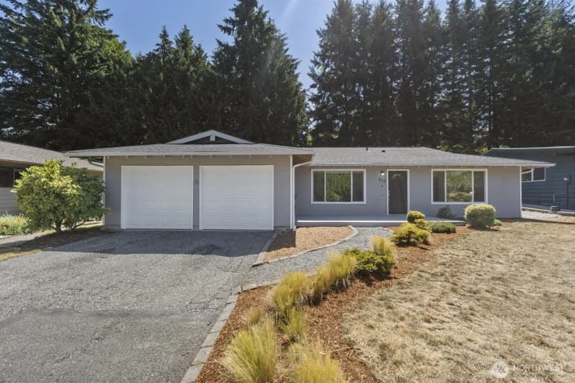 Property photo for 210 219th Place Sw, Bothell