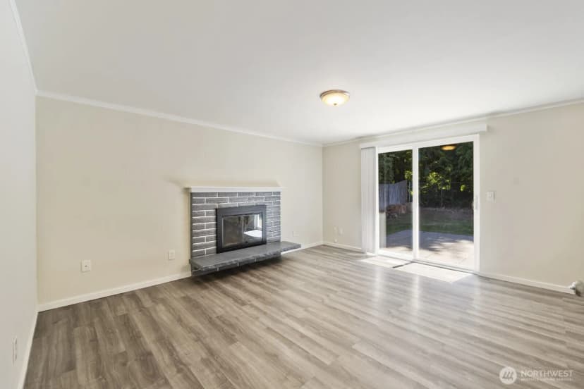 Property photo for 210 219th Place Sw, Bothell photo 11