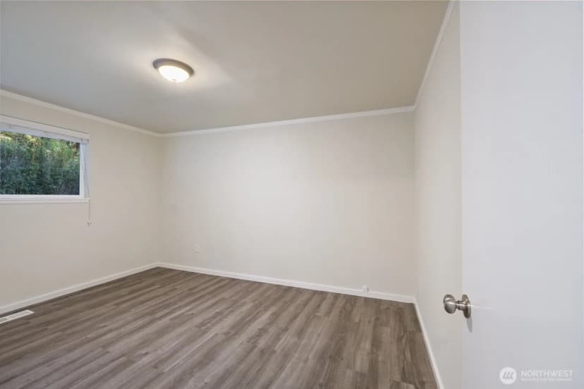 Property photo for 210 219th Place Sw, Bothell photo 18