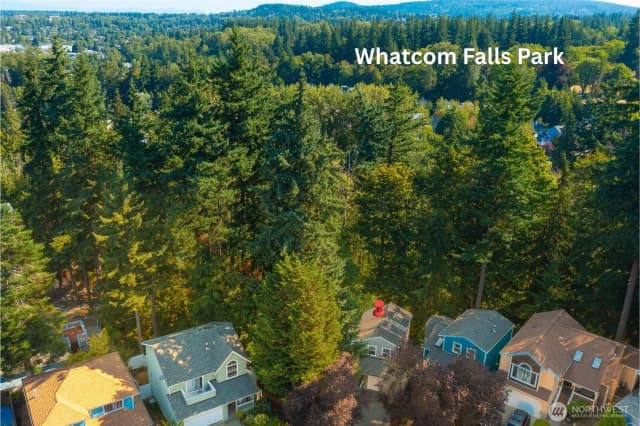 Property photo for 2027 Ponderosa Court, Bellingham photo 2