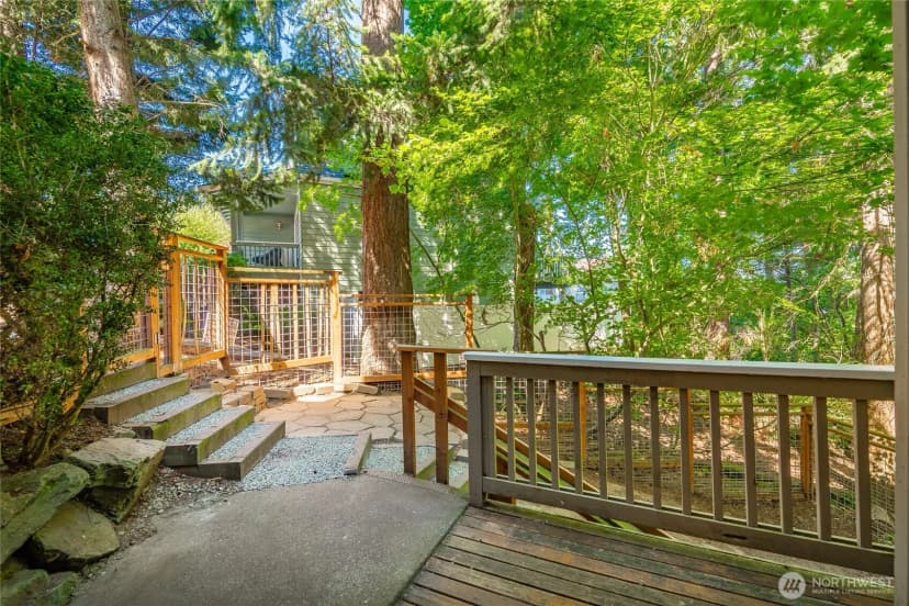 Property photo for 2027 Ponderosa Court, Bellingham photo 34