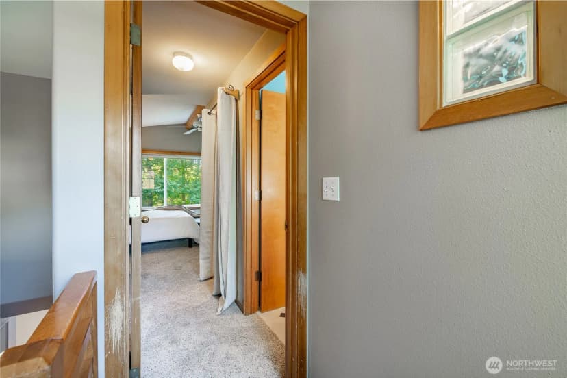 Property photo for 2027 Ponderosa Court, Bellingham photo 20