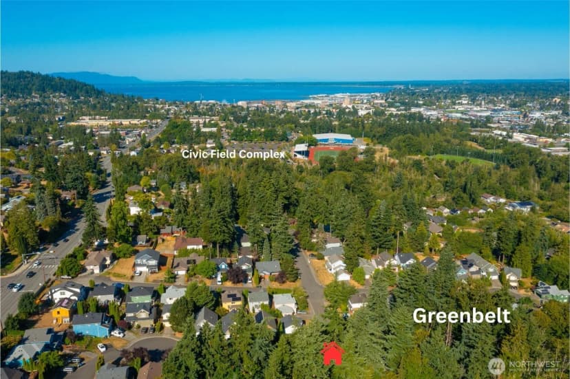 Property photo for 2027 Ponderosa Court, Bellingham photo 6