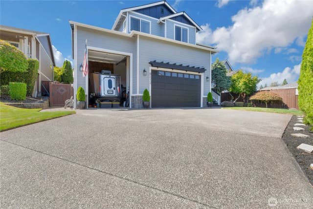 Property photo for 8212 72nd Avenue E, Puyallup photo 4