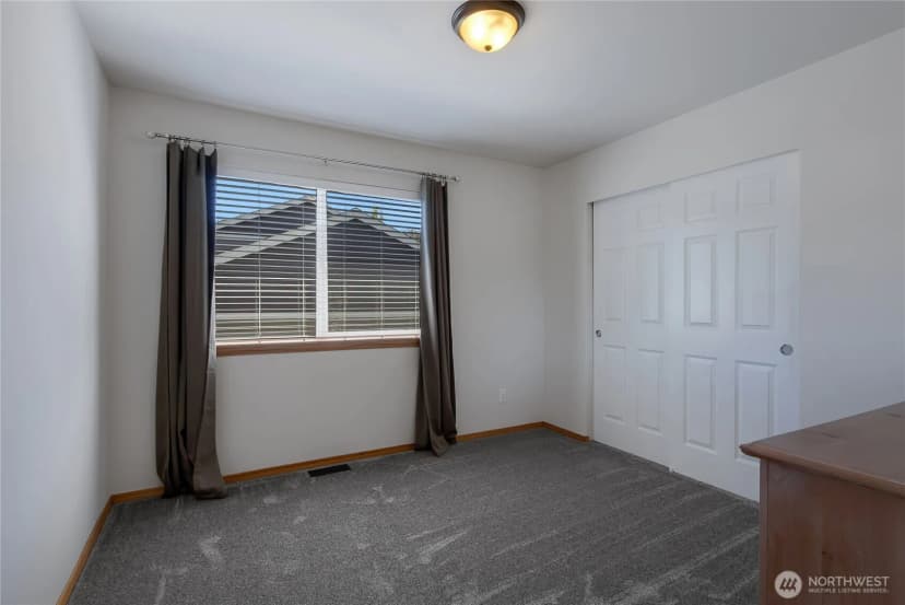 Property photo for 8212 72nd Avenue E, Puyallup photo 31