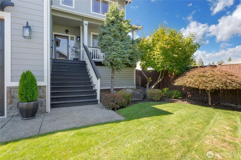 Property photo for 8212 72nd Avenue E, Puyallup photo 3