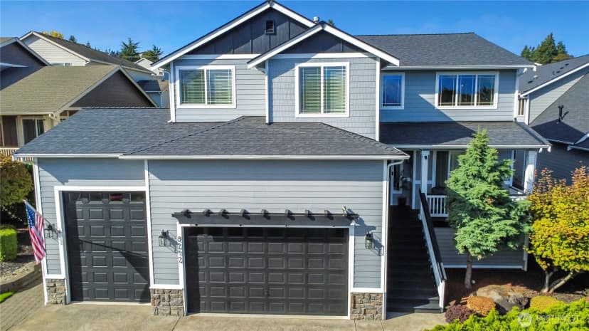 Property photo for 8212 72nd Avenue E, Puyallup photo 2