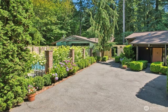 Property photo for 19419 Grannis Road, Bothell