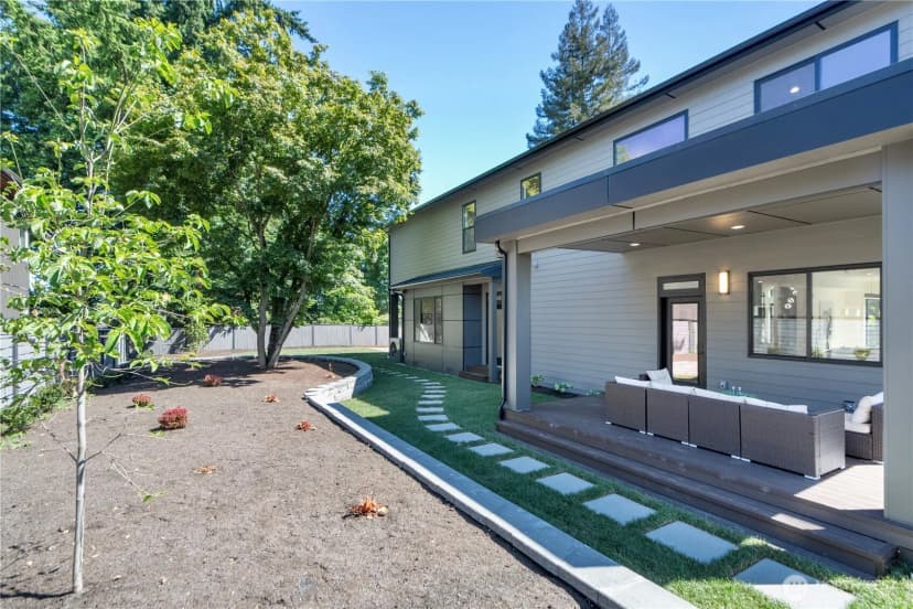 Property photo for 8456 Se 40th Street, Mercer Island photo 39