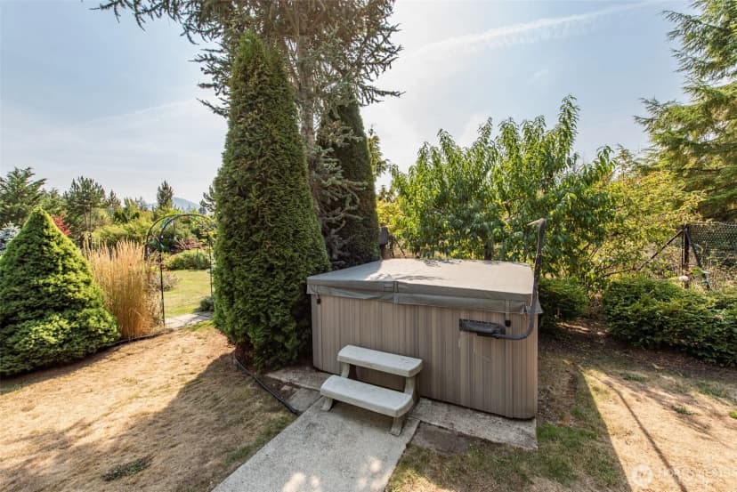 Property photo for 853 Merrill Way, Port Angeles photo 38