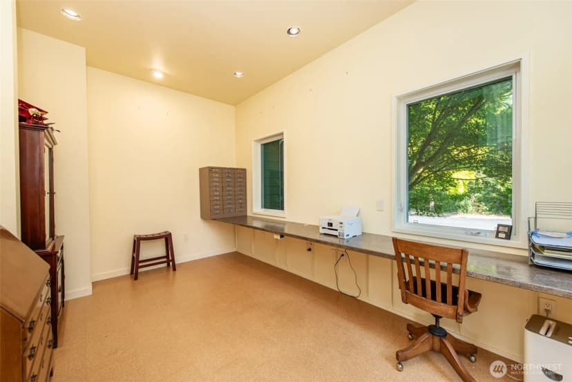 Property photo for 853 Merrill Way, Port Angeles photo 30