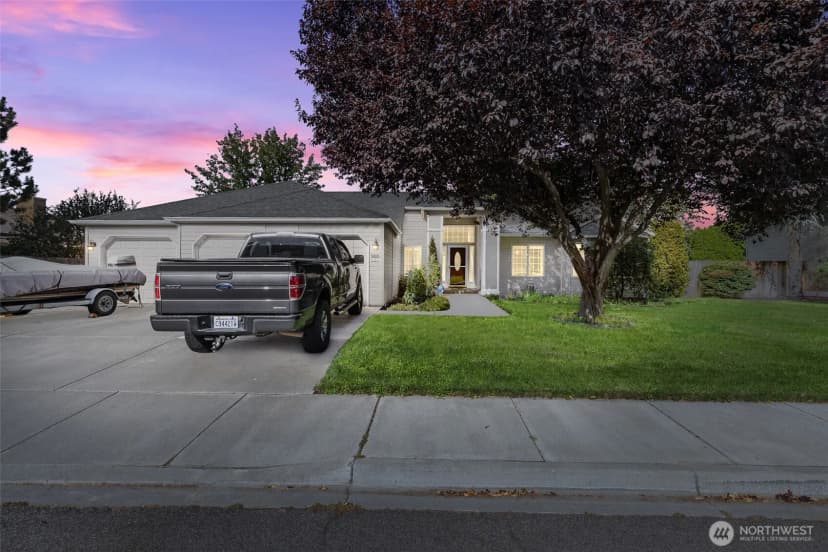 Property photo for 905 N Pittsburg Street, Kennewick