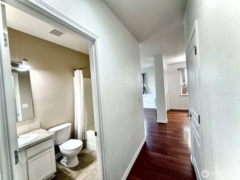 Property photo for 6404 Enzian Falls Drive, Pasco photo 8