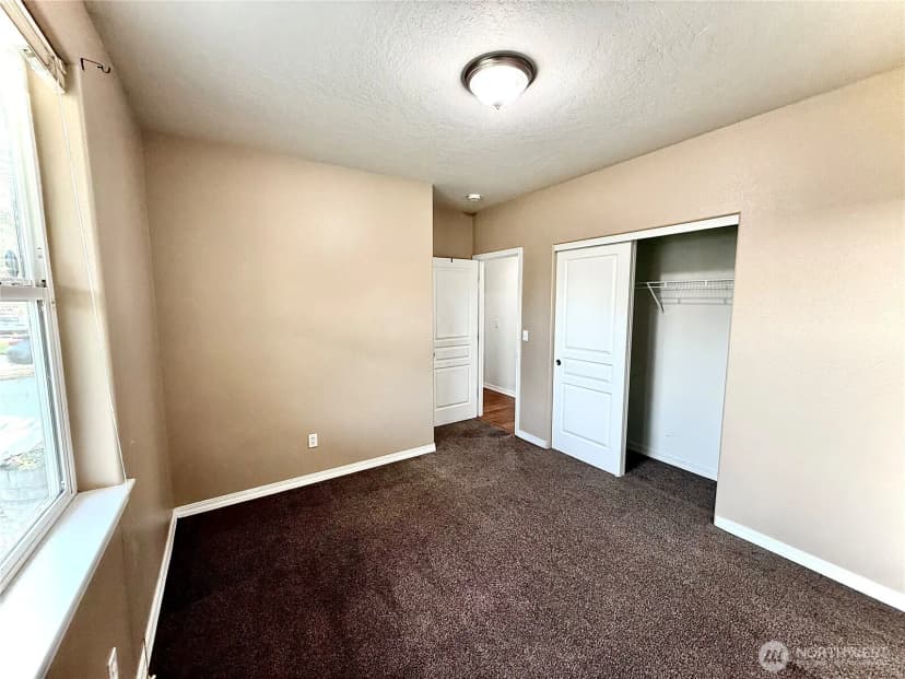 Property photo for 6404 Enzian Falls Drive, Pasco photo 11