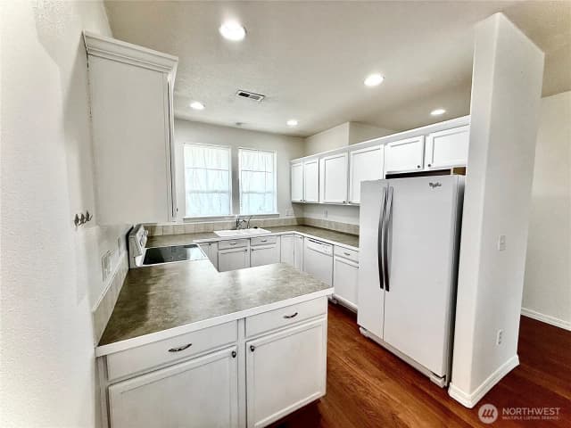 Property photo for 6404 Enzian Falls Drive, Pasco photo 3