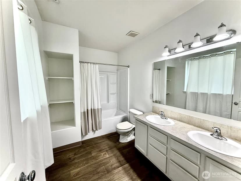 Property photo for 6404 Enzian Falls Drive, Pasco photo 10