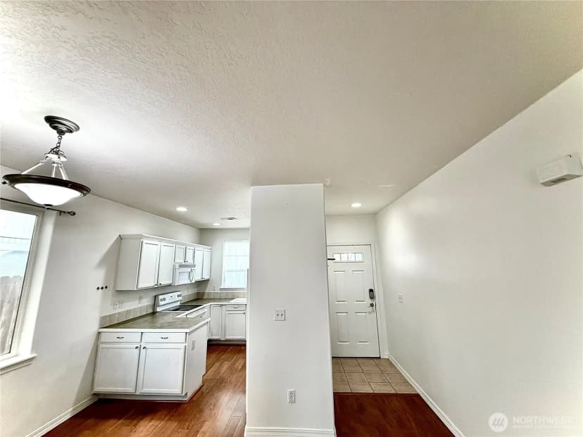 Property photo for 6404 Enzian Falls Drive, Pasco photo 2