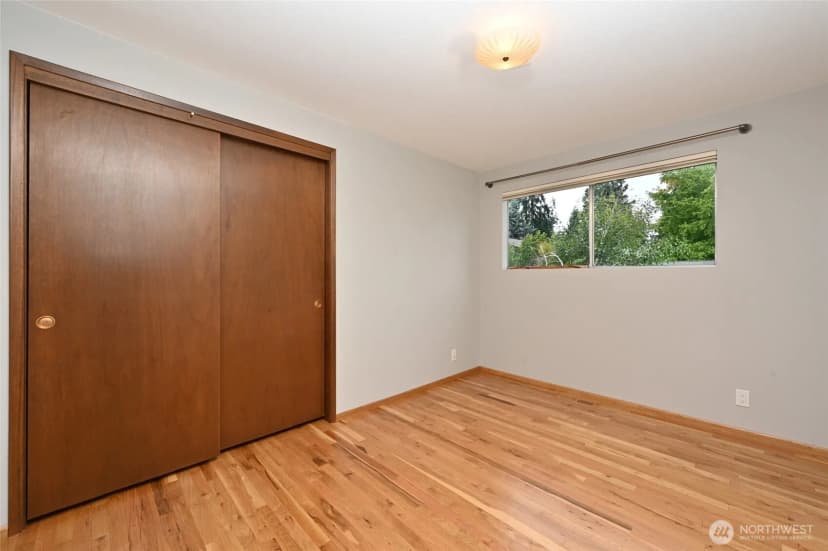 Property photo for 510 Nw 201st Place, Shoreline photo 19
