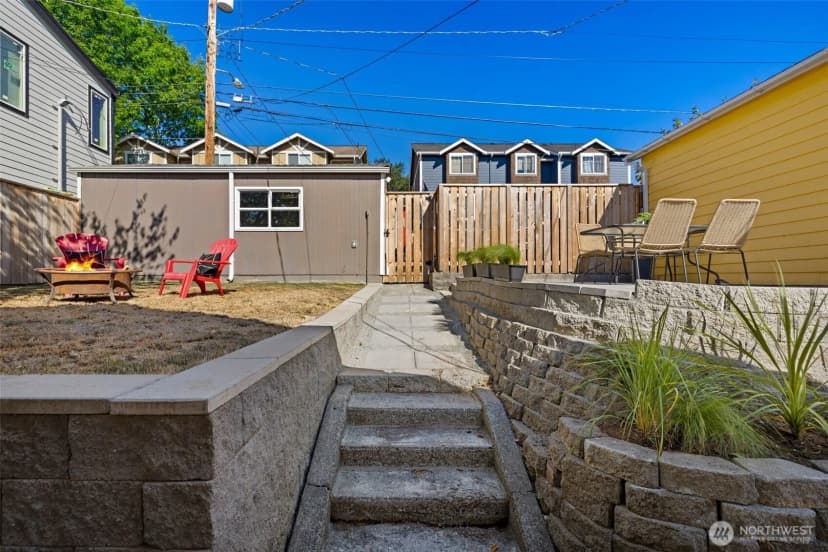 Property photo for 4836 25th Avenue Sw, Seattle photo 27