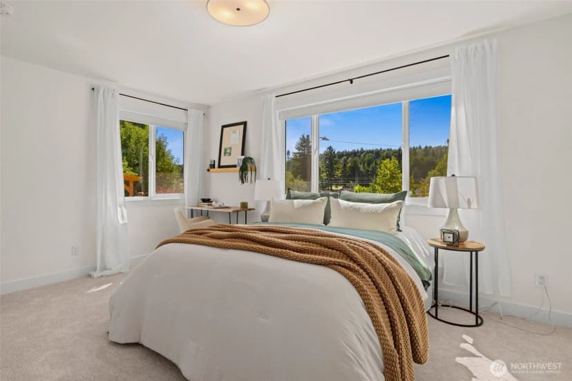 Property photo for 4836 25th Avenue Sw, Seattle photo 17