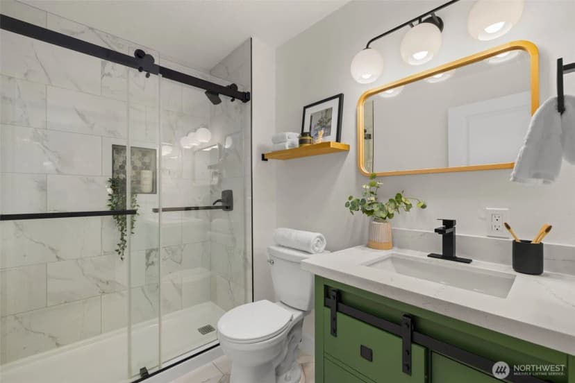 Property photo for 4836 25th Avenue Sw, Seattle photo 19