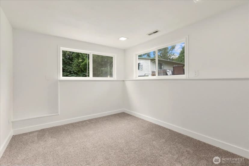 Property photo for 11202 Ne 140th Street, Kirkland photo 31