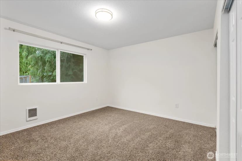 Property photo for 11202 Ne 140th Street, Kirkland photo 26