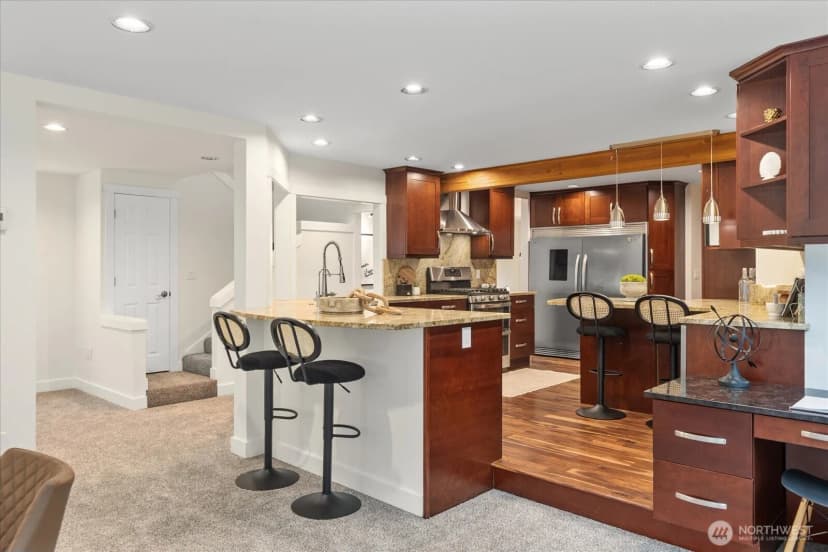 Property photo for 11202 Ne 140th Street, Kirkland photo 12