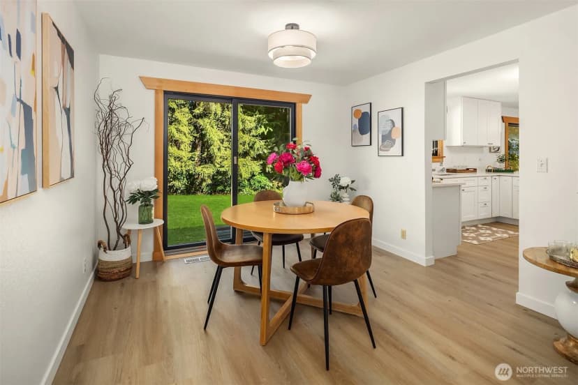 Property photo for 10780 Hyla Avenue Ne, Bainbridge Island photo 9