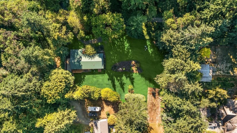 Property photo for 10780 Hyla Avenue Ne, Bainbridge Island photo 36