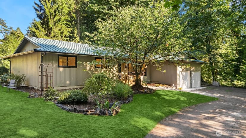 Property photo for 10780 Hyla Avenue Ne, Bainbridge Island photo 28