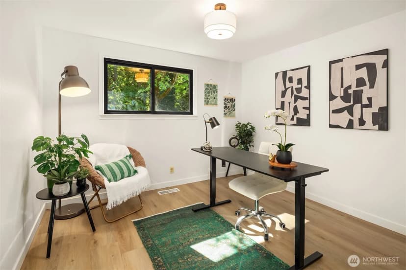 Property photo for 10780 Hyla Avenue Ne, Bainbridge Island photo 22