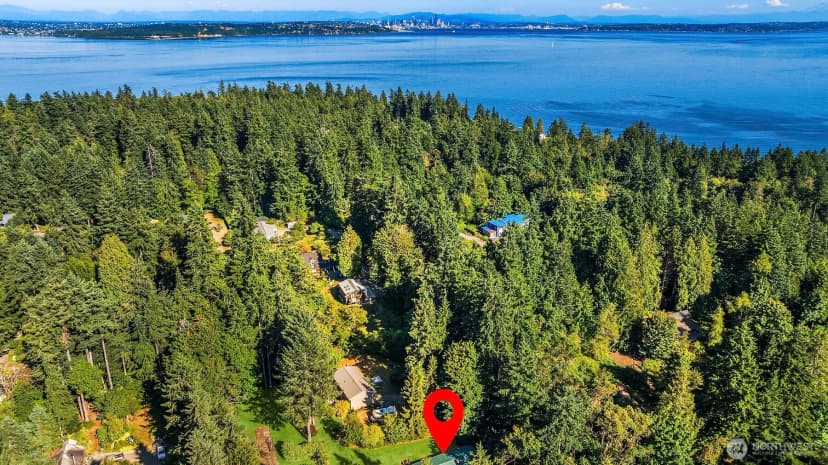 Property photo for 10780 Hyla Avenue Ne, Bainbridge Island photo 38