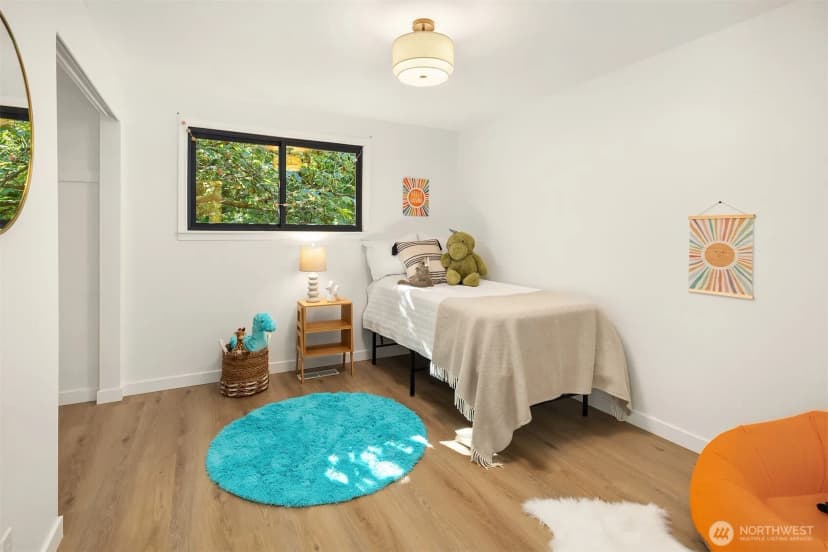 Property photo for 10780 Hyla Avenue Ne, Bainbridge Island photo 23