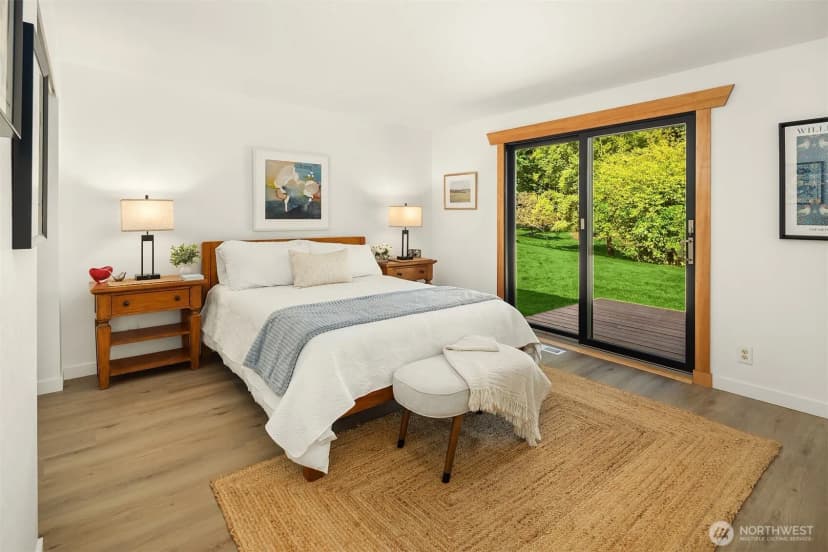 Property photo for 10780 Hyla Avenue Ne, Bainbridge Island photo 18