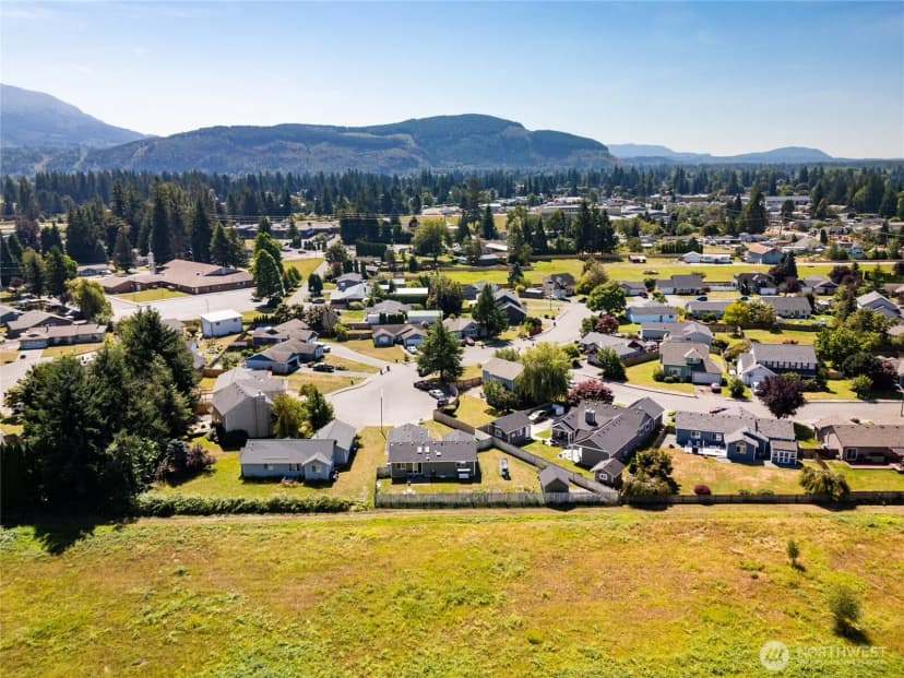 Property photo for 946 Summer Meadows Court, Sedro Woolley photo 34