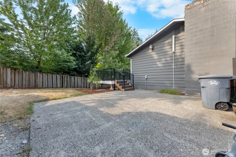 Property photo for 9418 116th Street E, Puyallup photo 26