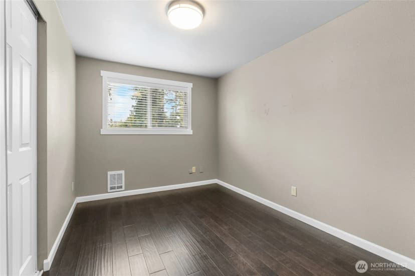 Property photo for 9418 116th Street E, Puyallup photo 12