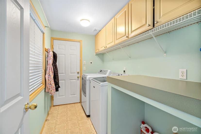 Property photo for 17504 40th Drive Ne, Arlington photo 17