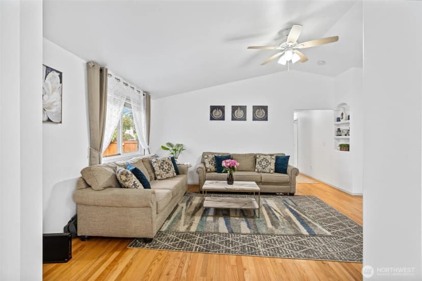 Property photo for 17504 40th Drive Ne, Arlington photo 11